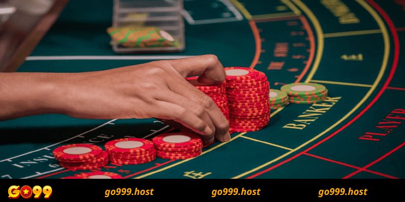 Hướng dẫn chơi bài Baccarat Go99 cho người mới 